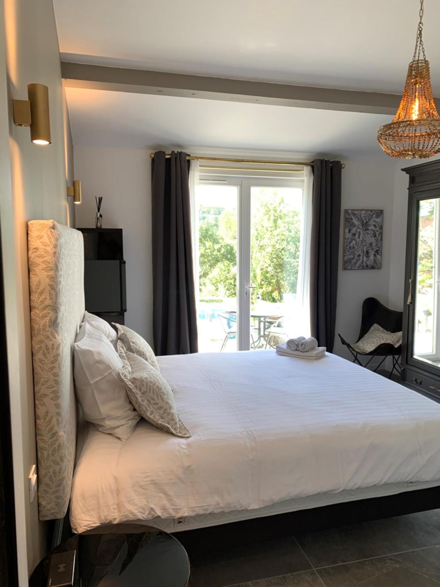 Villa Alba En Provence Besse-sur-Issole Zewnętrze zdjęcie